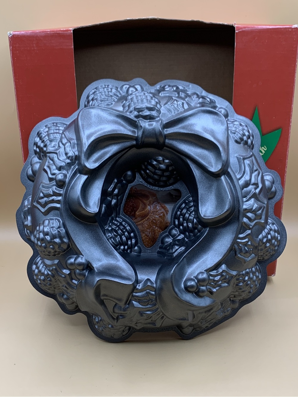 Nordic Ware Metallic Gray Holiday Wreath Cake Pan